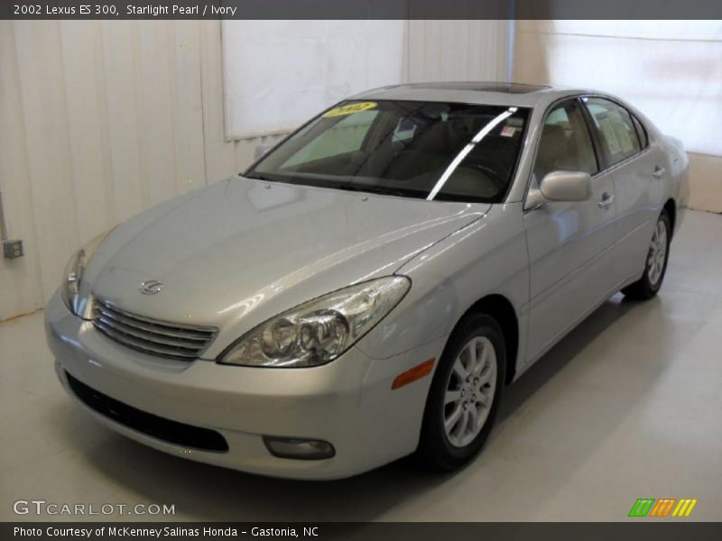 Starlight Pearl / Ivory 2002 Lexus ES 300
