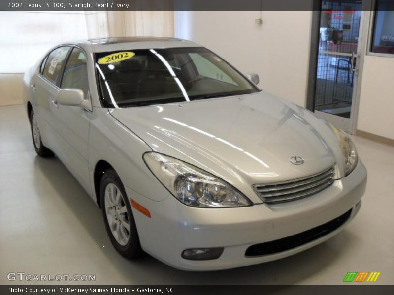 Starlight Pearl / Ivory 2002 Lexus ES 300