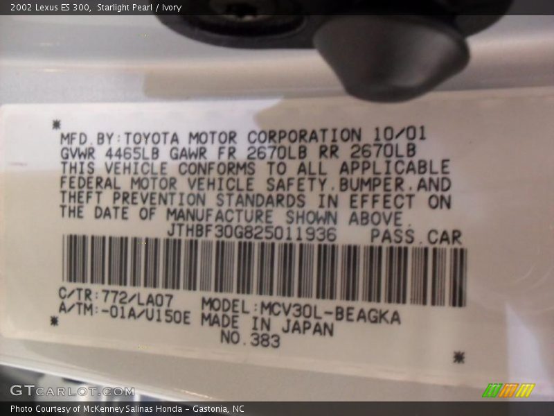 Starlight Pearl / Ivory 2002 Lexus ES 300
