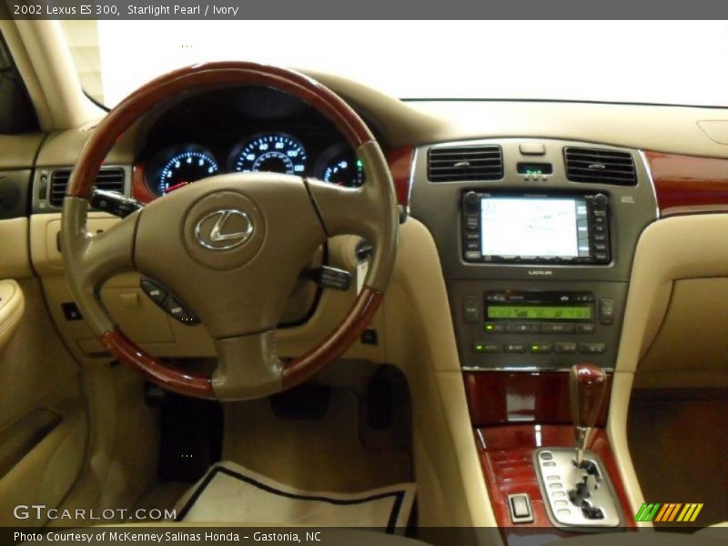 Starlight Pearl / Ivory 2002 Lexus ES 300