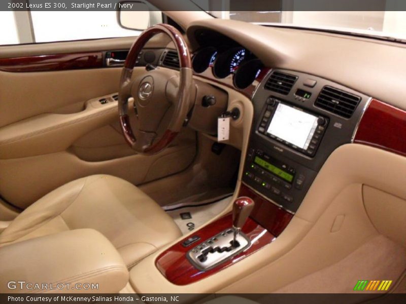Starlight Pearl / Ivory 2002 Lexus ES 300