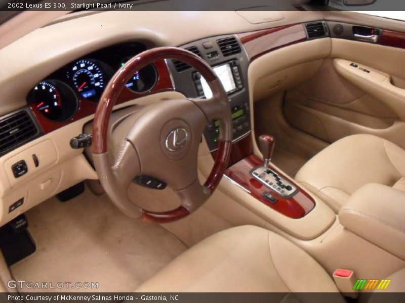 Starlight Pearl / Ivory 2002 Lexus ES 300