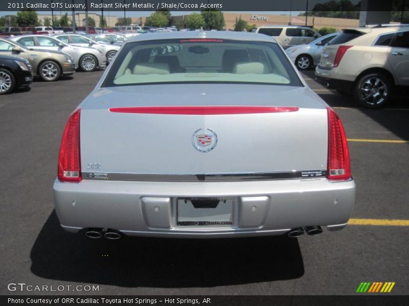 Radiant Silver Metallic / Shale/Cocoa Accents 2011 Cadillac DTS Luxury