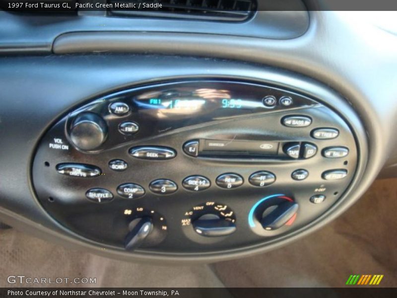 Pacific Green Metallic / Saddle 1997 Ford Taurus GL