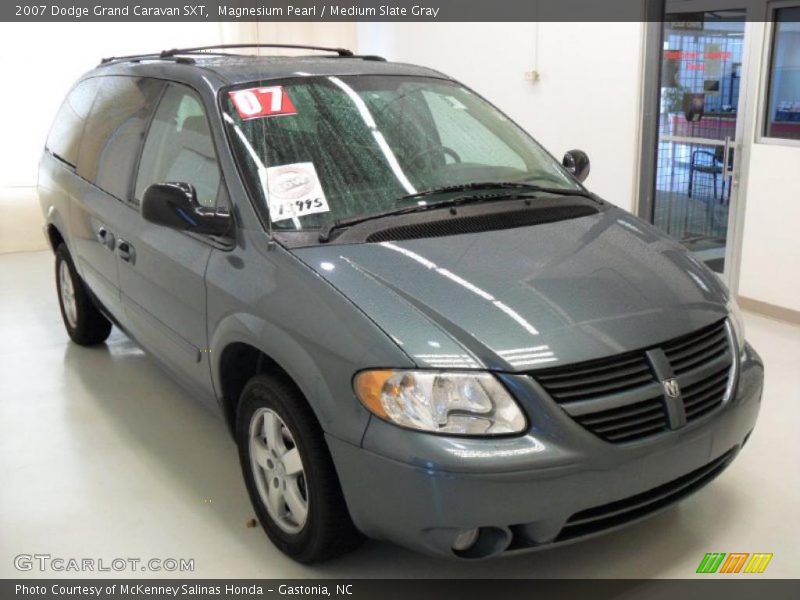 Magnesium Pearl / Medium Slate Gray 2007 Dodge Grand Caravan SXT