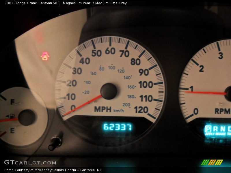 Magnesium Pearl / Medium Slate Gray 2007 Dodge Grand Caravan SXT