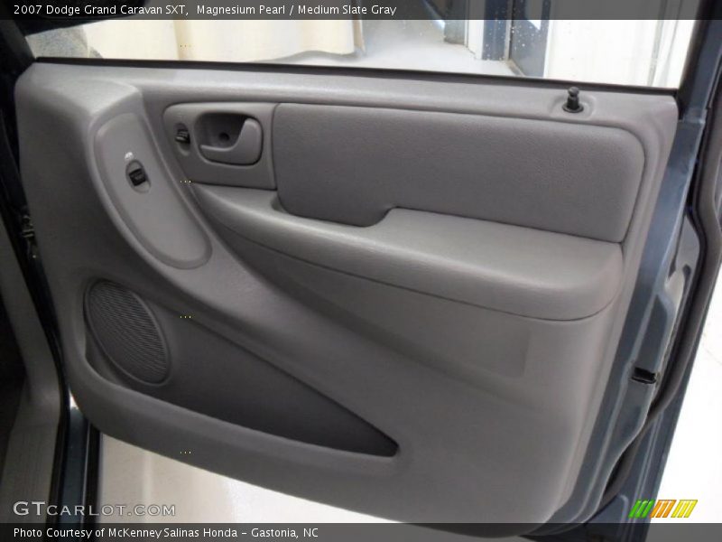 Magnesium Pearl / Medium Slate Gray 2007 Dodge Grand Caravan SXT