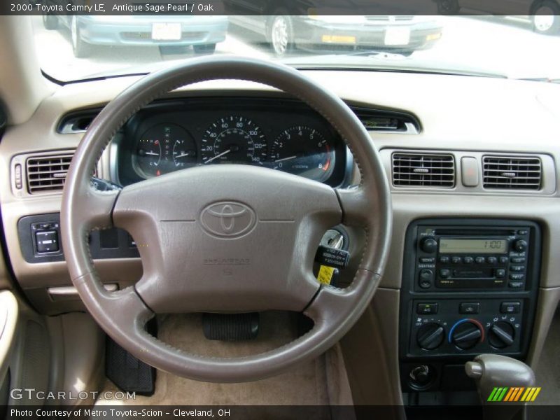 Antique Sage Pearl / Oak 2000 Toyota Camry LE