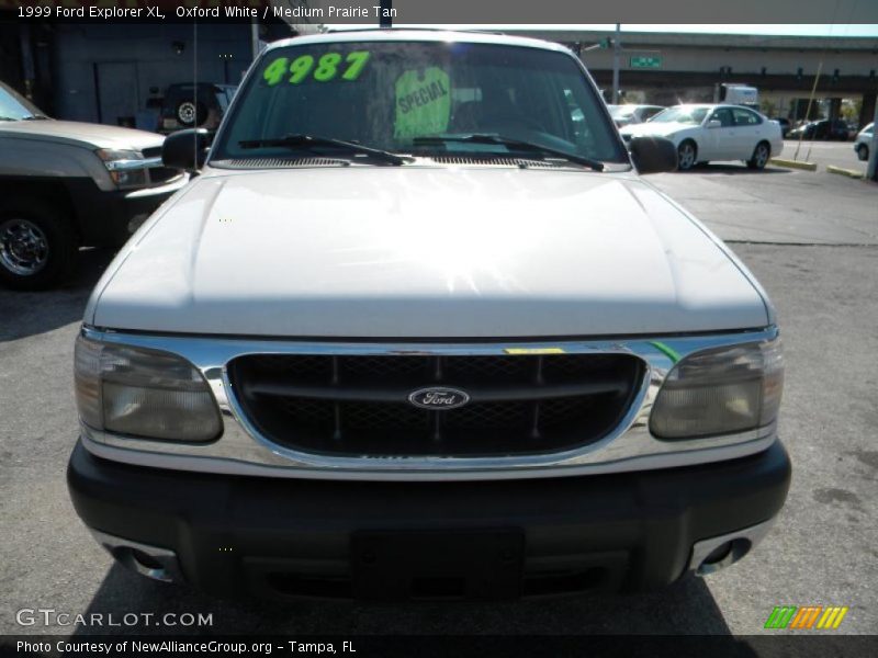 Oxford White / Medium Prairie Tan 1999 Ford Explorer XL