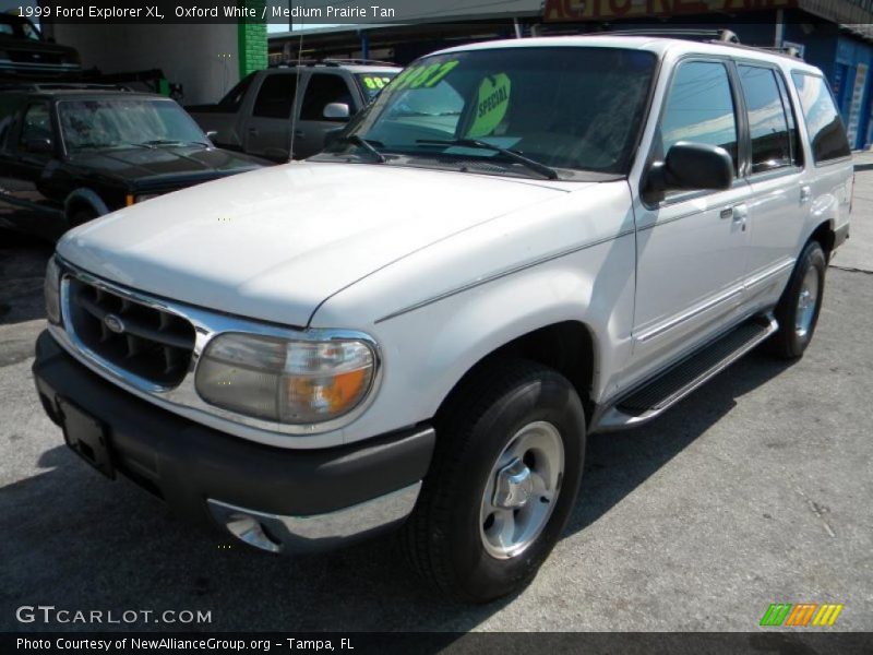 Oxford White / Medium Prairie Tan 1999 Ford Explorer XL