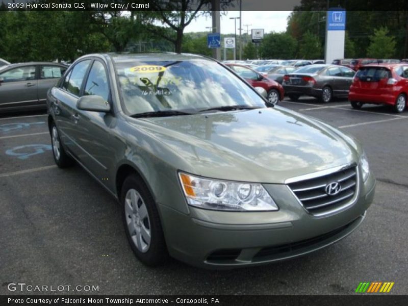 Willow Gray / Camel 2009 Hyundai Sonata GLS