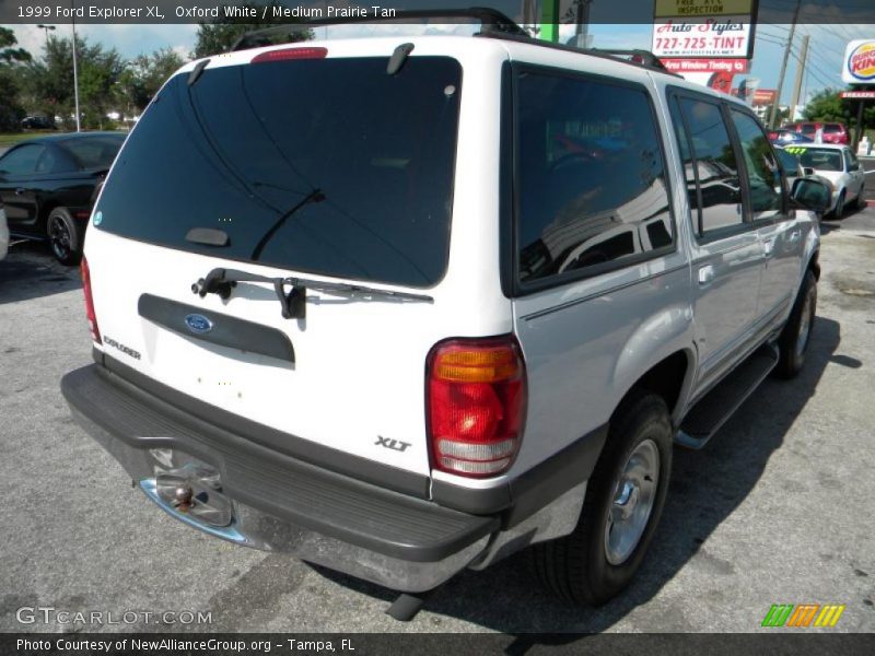 Oxford White / Medium Prairie Tan 1999 Ford Explorer XL