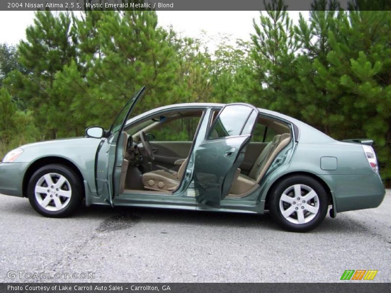 Mystic Emerald Metallic / Blond 2004 Nissan Altima 2.5 S