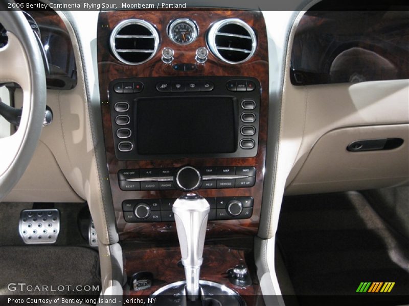 Moonbeam / Portland 2006 Bentley Continental Flying Spur