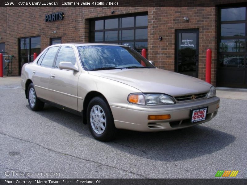 Cashmere Beige Metallic / Beige 1996 Toyota Camry LE Sedan