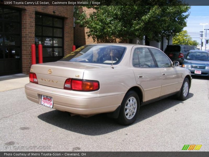 Cashmere Beige Metallic / Beige 1996 Toyota Camry LE Sedan