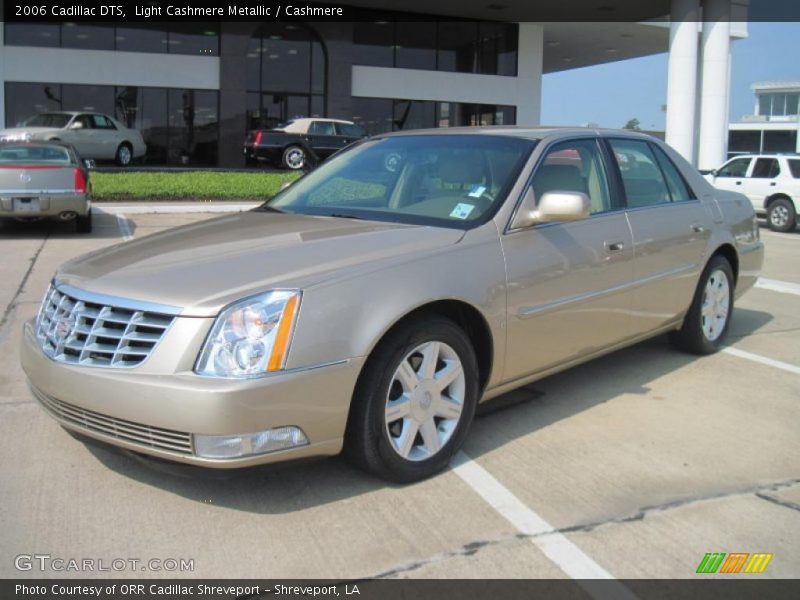 Light Cashmere Metallic / Cashmere 2006 Cadillac DTS