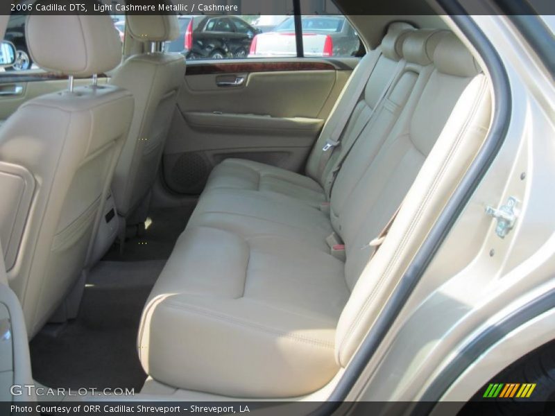 Light Cashmere Metallic / Cashmere 2006 Cadillac DTS