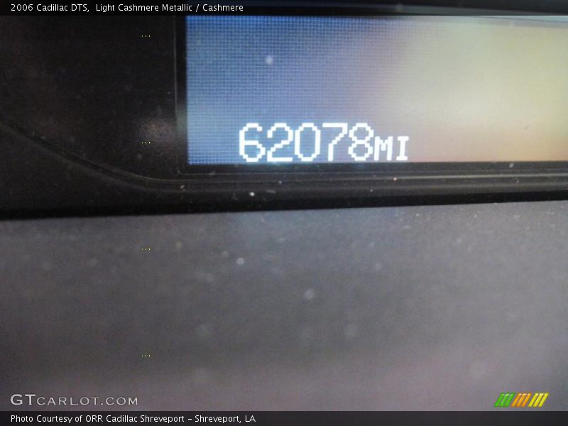 Light Cashmere Metallic / Cashmere 2006 Cadillac DTS