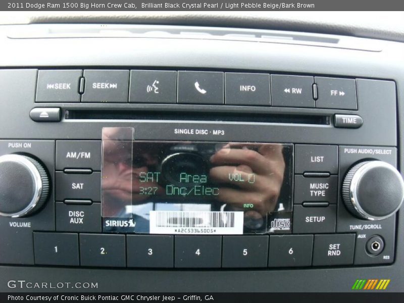 Brilliant Black Crystal Pearl / Light Pebble Beige/Bark Brown 2011 Dodge Ram 1500 Big Horn Crew Cab