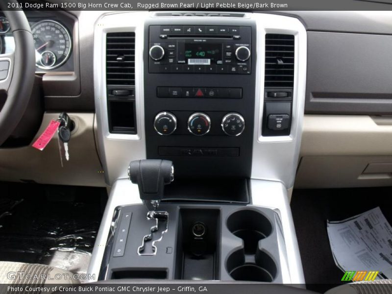 Rugged Brown Pearl / Light Pebble Beige/Bark Brown 2011 Dodge Ram 1500 Big Horn Crew Cab