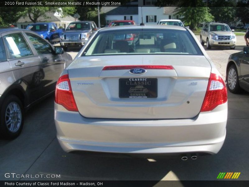 Smokestone Metallic / Medium Light Stone 2010 Ford Fusion SE