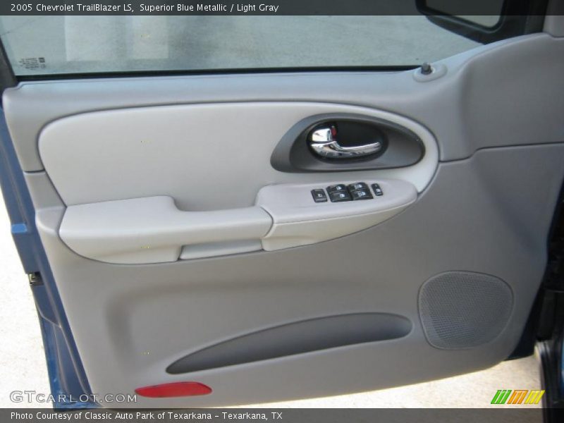 Superior Blue Metallic / Light Gray 2005 Chevrolet TrailBlazer LS