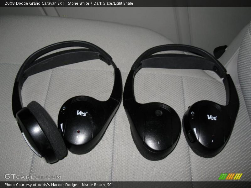 Stone White / Dark Slate/Light Shale 2008 Dodge Grand Caravan SXT