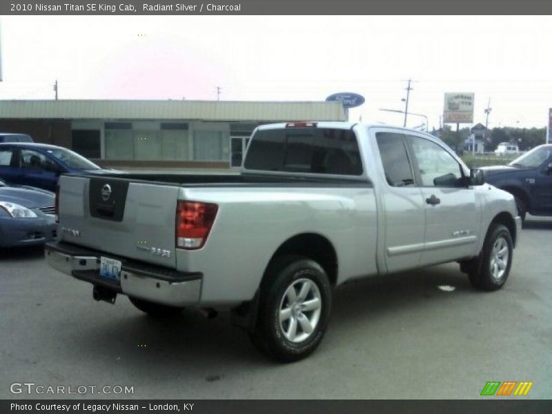 Radiant Silver / Charcoal 2010 Nissan Titan SE King Cab