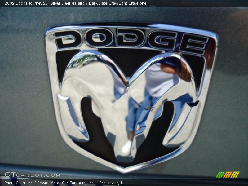 Silver Steel Metallic / Dark Slate Gray/Light Graystone 2009 Dodge Journey SE