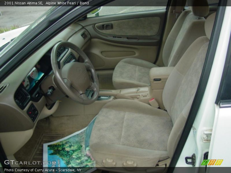 Alpine White Pearl / Blond 2001 Nissan Altima SE