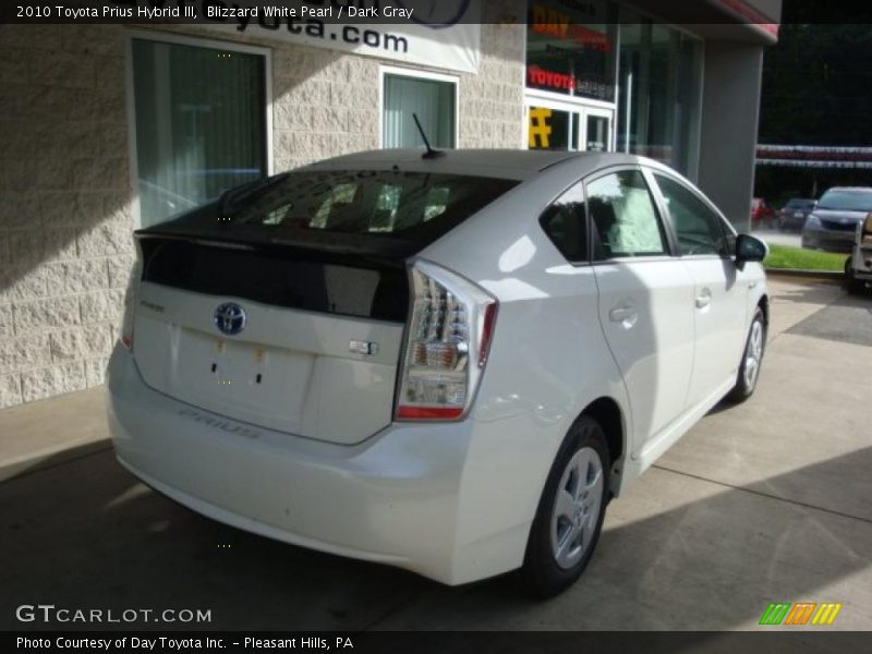 Blizzard White Pearl / Dark Gray 2010 Toyota Prius Hybrid III