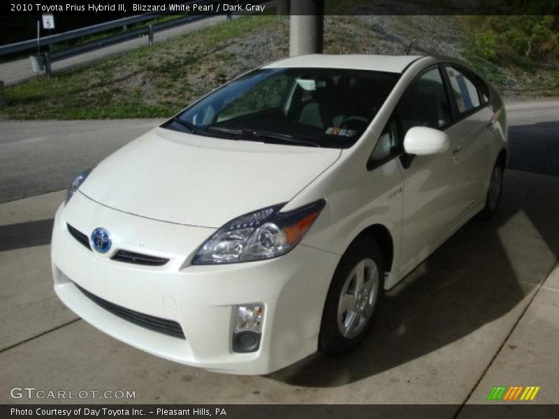 Blizzard White Pearl / Dark Gray 2010 Toyota Prius Hybrid III