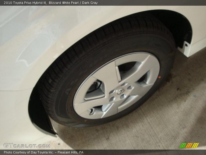Blizzard White Pearl / Dark Gray 2010 Toyota Prius Hybrid III