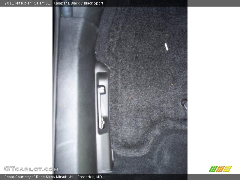 Kalapana Black / Black Sport 2011 Mitsubishi Galant SE
