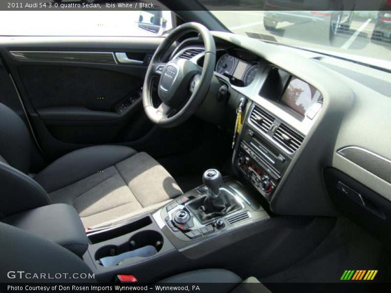 Ibis White / Black 2011 Audi S4 3.0 quattro Sedan