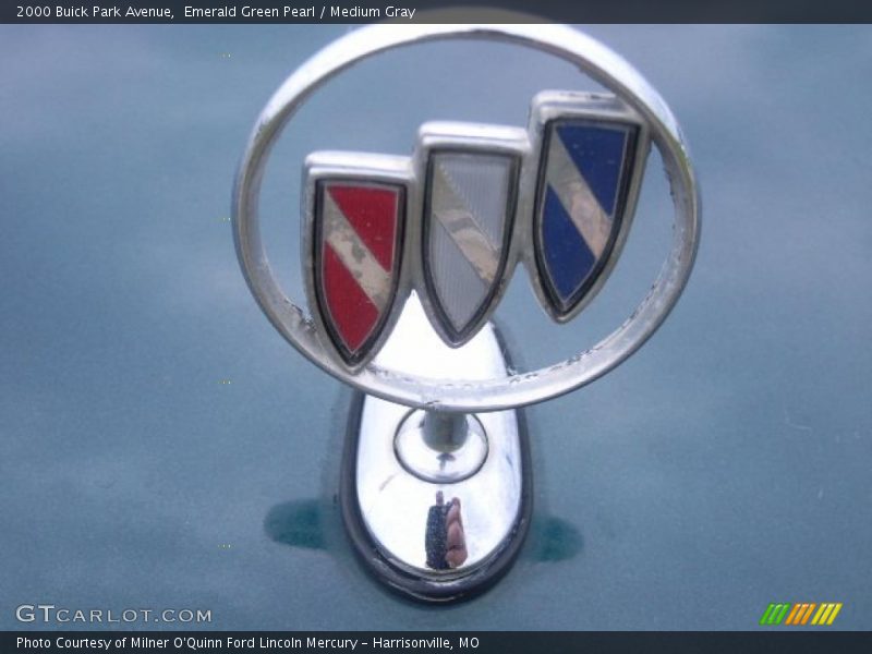 Emerald Green Pearl / Medium Gray 2000 Buick Park Avenue