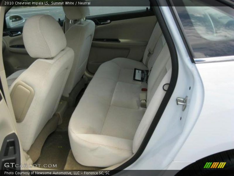 Summit White / Neutral 2010 Chevrolet Impala LS