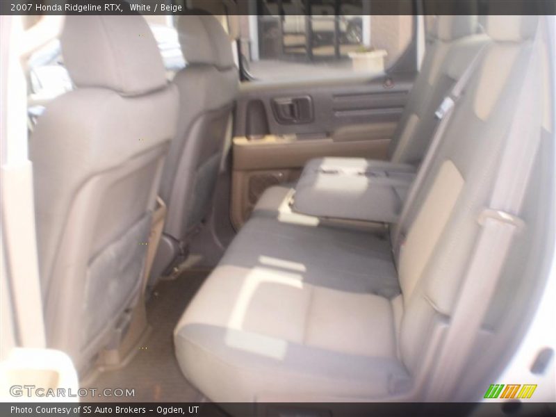 White / Beige 2007 Honda Ridgeline RTX