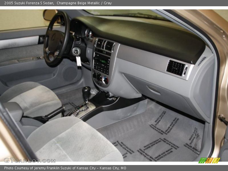 Champagne Beige Metallic / Gray 2005 Suzuki Forenza S Sedan
