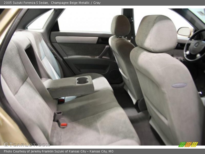 Champagne Beige Metallic / Gray 2005 Suzuki Forenza S Sedan