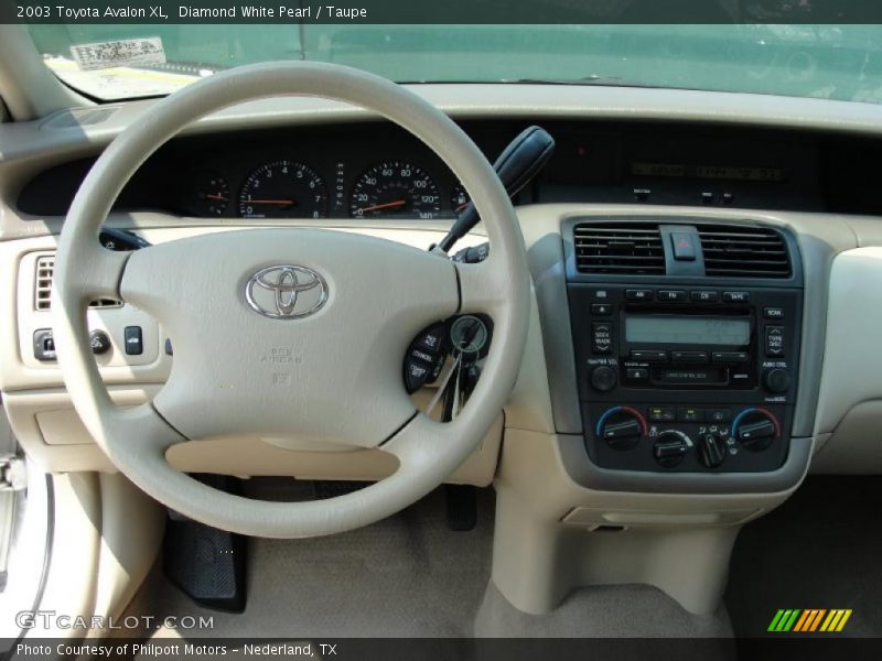 Diamond White Pearl / Taupe 2003 Toyota Avalon XL