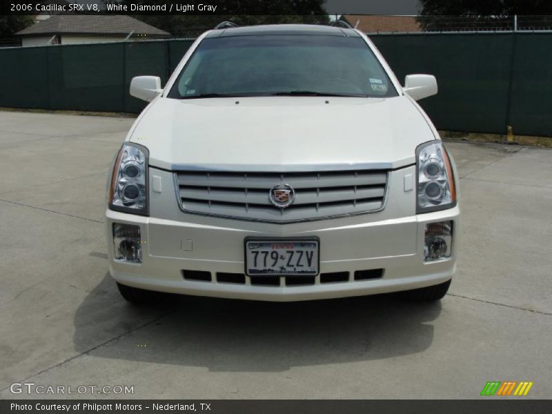 White Diamond / Light Gray 2006 Cadillac SRX V8