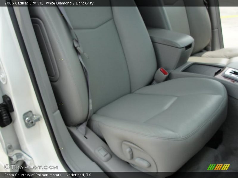 White Diamond / Light Gray 2006 Cadillac SRX V8