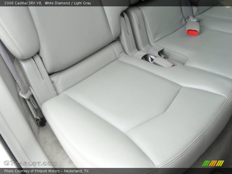 White Diamond / Light Gray 2006 Cadillac SRX V8