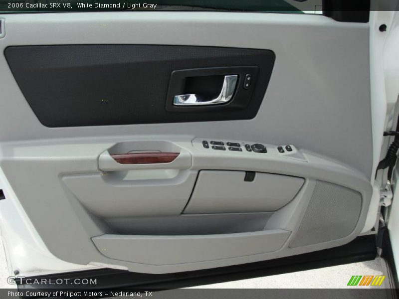 White Diamond / Light Gray 2006 Cadillac SRX V8