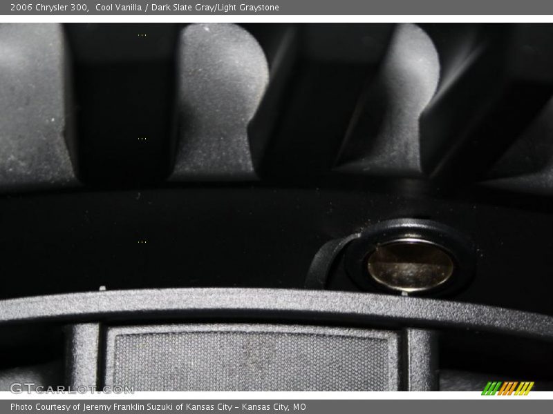 Cool Vanilla / Dark Slate Gray/Light Graystone 2006 Chrysler 300