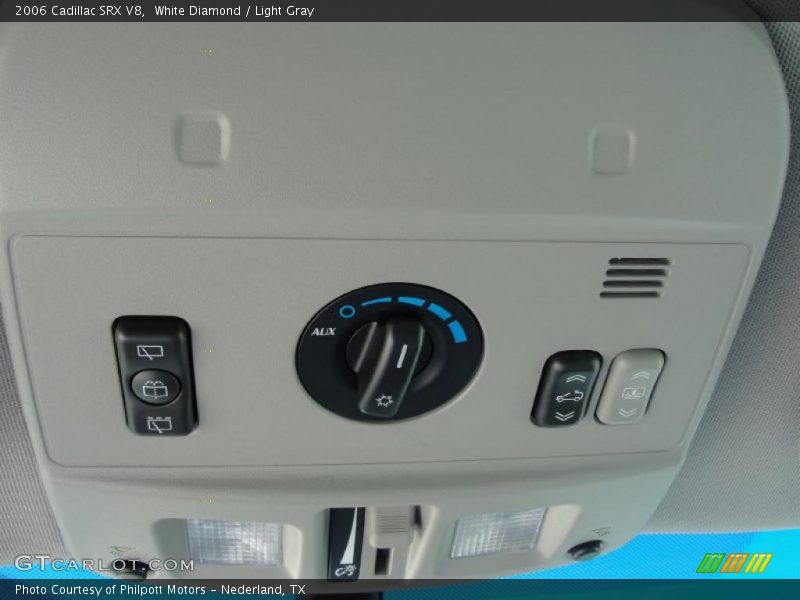 White Diamond / Light Gray 2006 Cadillac SRX V8