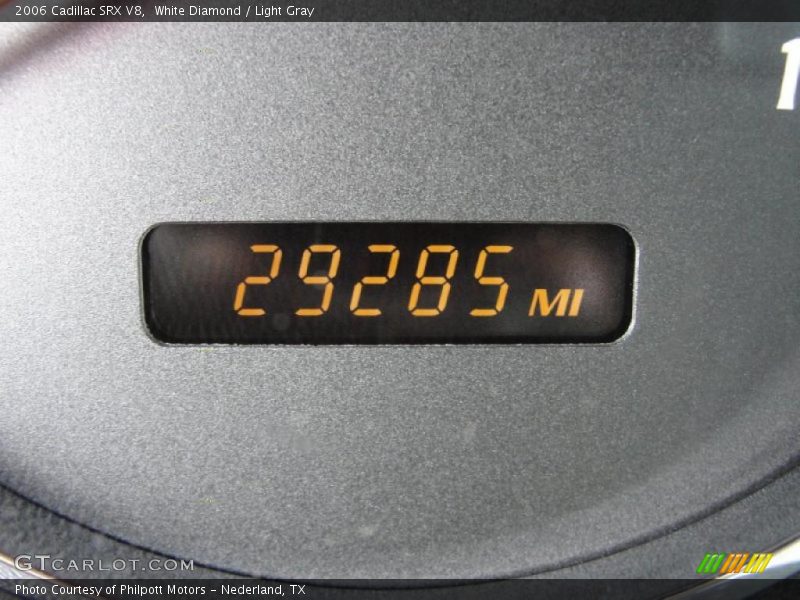 White Diamond / Light Gray 2006 Cadillac SRX V8