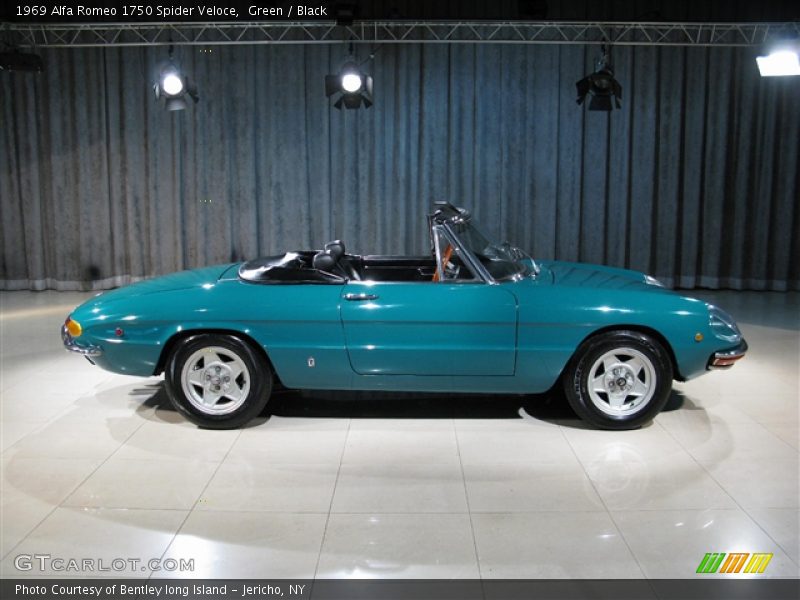 Green / Black 1969 Alfa Romeo 1750 Spider Veloce